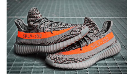 Легендарные Adidas Yeezy Boost 350 V2