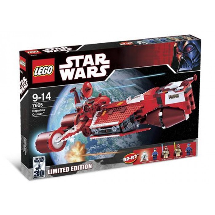 LEGO Star Wars Republic Cruiser Limited Edition with R2 R7 Set 7665 Red