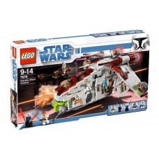 LEGO Star Wars Republic Attack Gunship Set 7676