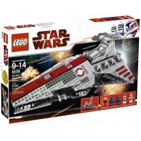 LEGO Star Wars Venator-Class Republic Attack Cruiser Set 8039