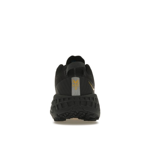 Кроссы Hoka One One Speedgoat 4 Gore-Tex Black Yellow - мужская сетка размеров