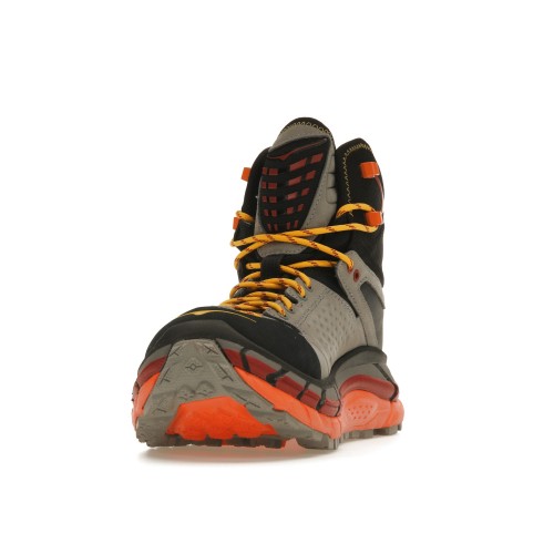 Кроссы Hoka One One Tor Ultra Hi Black Chili Pepper (All Gender) - мужская сетка размеров