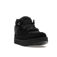 UGG Lowmel Black