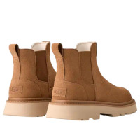 UGG Chelsea Lug Boot Chestnut