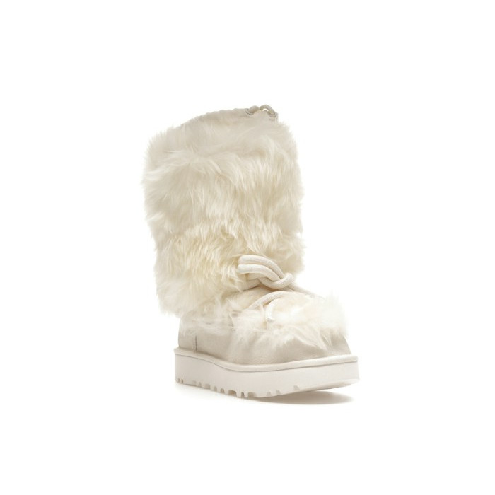 UGG Wmns Classic Tall Chalet Boot White - женская сетка размеров UGG Wmns Classic Tall Chalet Boot White - женская сетка размеров