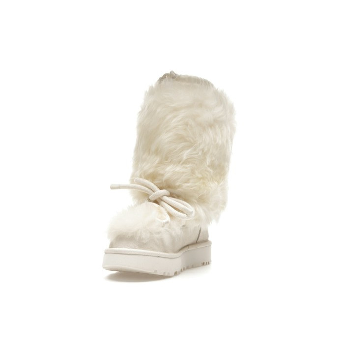 UGG Wmns Classic Tall Chalet Boot White - женская сетка размеров UGG Wmns Classic Tall Chalet Boot White - женская сетка размеров