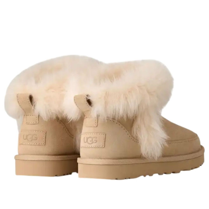 UGG Wmns Classic Ultra Mini Chalet Boot Sandcastle - женская сетка размеров UGG Wmns Classic Ultra Mini Chalet Boot Sandcastle - женская сетка размеров