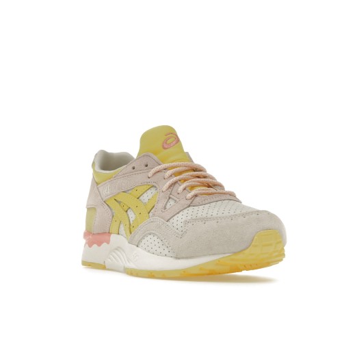 Кроссы ASICS Gel-Lyte V Spring in Japan Banana Cream - мужская сетка размеров