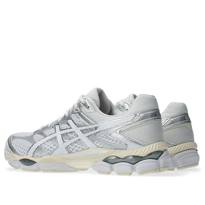 ASICS Gel Cumulus 16 White - мужская сетка размеров ASICS Gel Cumulus 16 White - мужская сетка размеров