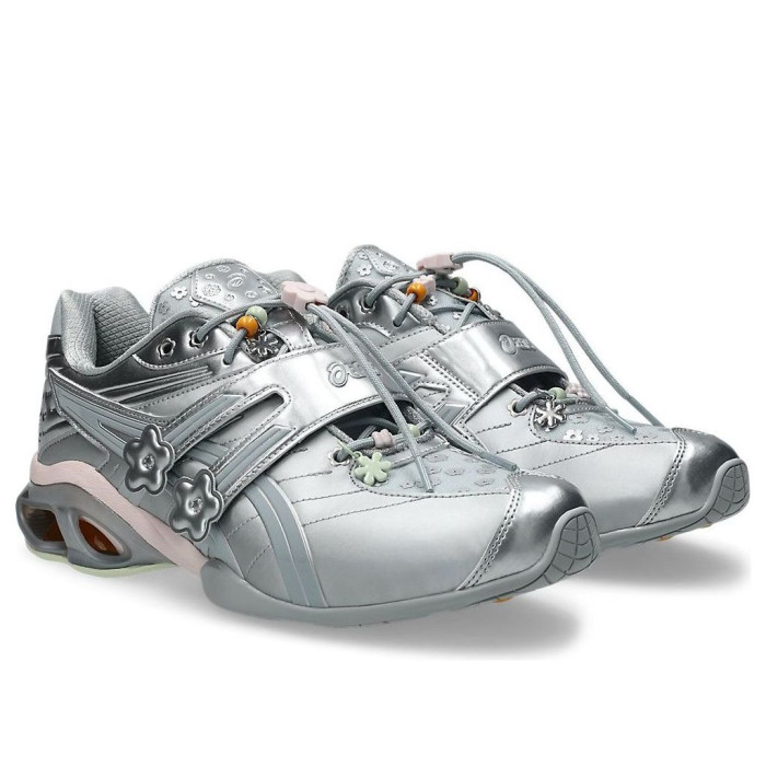 ASICS Wmns Cecilie Bahnsen x Gel-Kinetic FR Piedmont Gre Pure Silver - мужская сетка размеров ASICS Wmns Cecilie Bahnsen x Gel-Kinetic FR Piedmont Gre Pure Silver - мужская сетка размеров