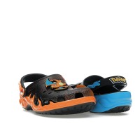Crocs Classic Clog Pokémon Charizard vs Blastoise