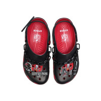 Crocs Classic Clog NFL Tampa Bay Buccaneers