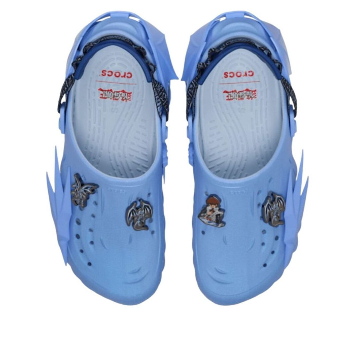 Crocs Echo Clog Yu-Gi-Oh! Blue-Eyes White Dragon Blue White - мужская сетка размеров Crocs Echo Clog Yu-Gi-Oh! Blue-Eyes White Dragon Blue White - мужская сетка размеров