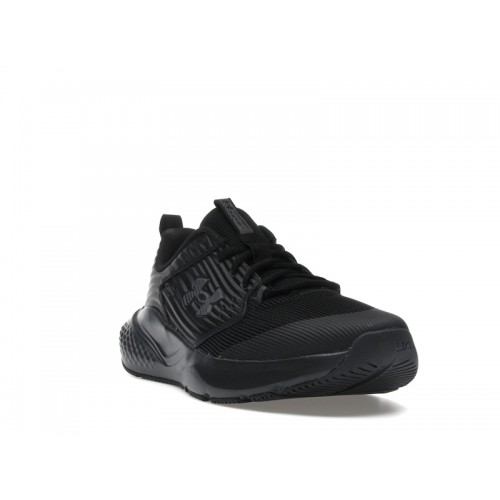 Under Armour Commit 4 Ultimate Black - мужская сетка размеров