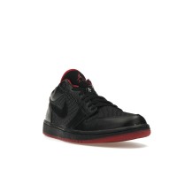 Jordan 1 Retro Low Black Metallic Silver Varsity Red