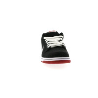 Nike SB Dunk Low Larry Perkins
