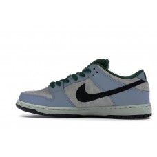 Кроссовки Nike SB Dunk Low Maple Leaf Central Park