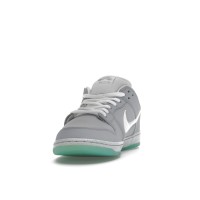 Nike SB Dunk Low Marty McFly