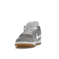 Кроссовки Nike SB Dunk Low Road