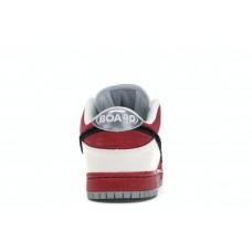 Кроссовки Nike SB Dunk Low Roller Derby