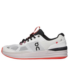 On The Roger Pro Clay White Lily