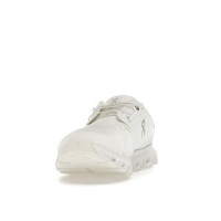 On Running Cloud 6 All White