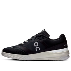 On The Roger Advantage Pro Clay Black White
