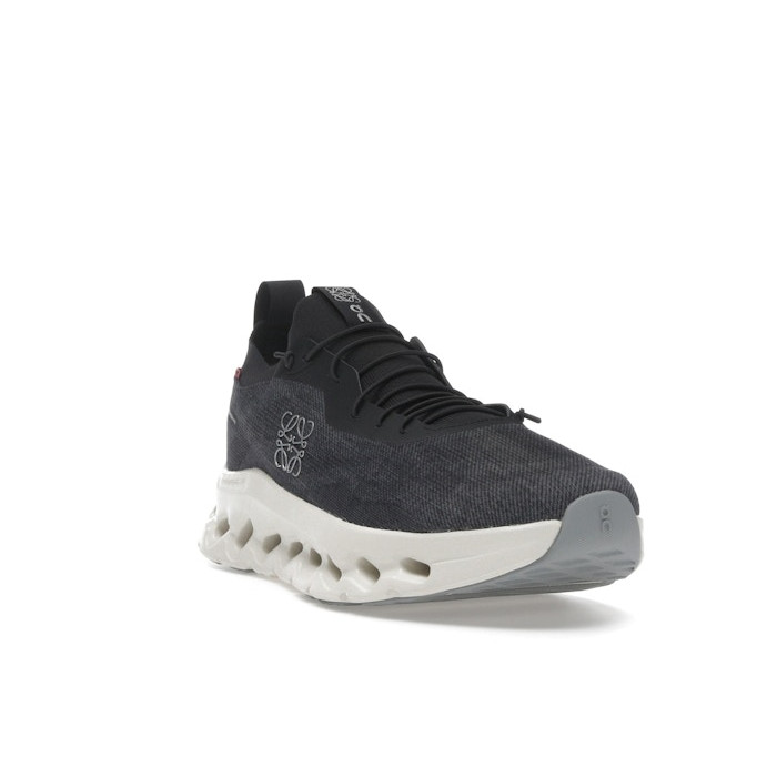 On Running Cloudtilt LOEWE Denim Grey - мужская сетка размеров On Running Cloudtilt LOEWE Denim Grey - мужская сетка размеров