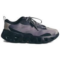 On Running K-Tech 1 Kith Shark Ox