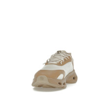 Женские On Running Cloudsolo LOEWE Dark Sand Cream (W)