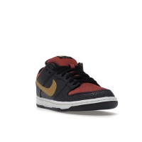Nike SB Dunk Low Walk of Fame