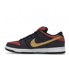 Nike SB Dunk Low Walk of Fame