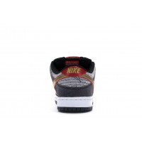 Кроссовки Nike SB Dunk Low Beijing Metallic Gold