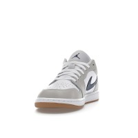 Jordan 1 Low Midnight Navy Neutral Grey