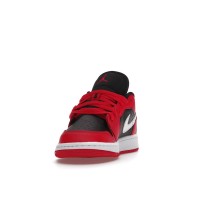 Подростковые Jordan 1 Low Black Very Berry (GS)