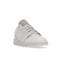 Подростковые Jordan 1 Low Triple White Tumbled Leather (GS)
