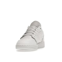 Подростковые Jordan 1 Low Triple White Tumbled Leather (GS)