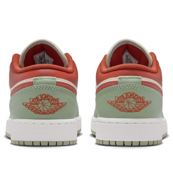 Air Jordan 1 Low GS Sail Jade Horizon - подростковая сетка размеров Air Jordan 1 Low GS Sail Jade Horizon - подростковая сетка размеров