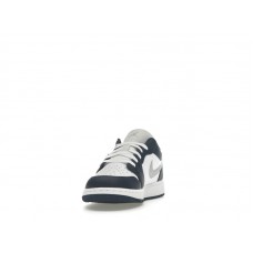 Подростковые Jordan 1 Low Midnight Navy Wolf Grey (GS)