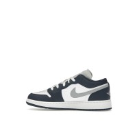Подростковые Jordan 1 Low Midnight Navy Wolf Grey (GS)
