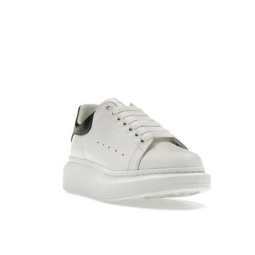 Кроссы Alexander McQueen Oversized White Metallic - мужская сетка размеров