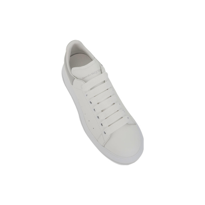 Alexander McQueen Wmns Oversized Sneaker White Iridescent - женская сетка размеров Alexander McQueen Wmns Oversized Sneaker White Iridescent - женская сетка размеров