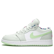 Подростковые Jordan 1 Low Barely Grey Frosted Spruce (GS)