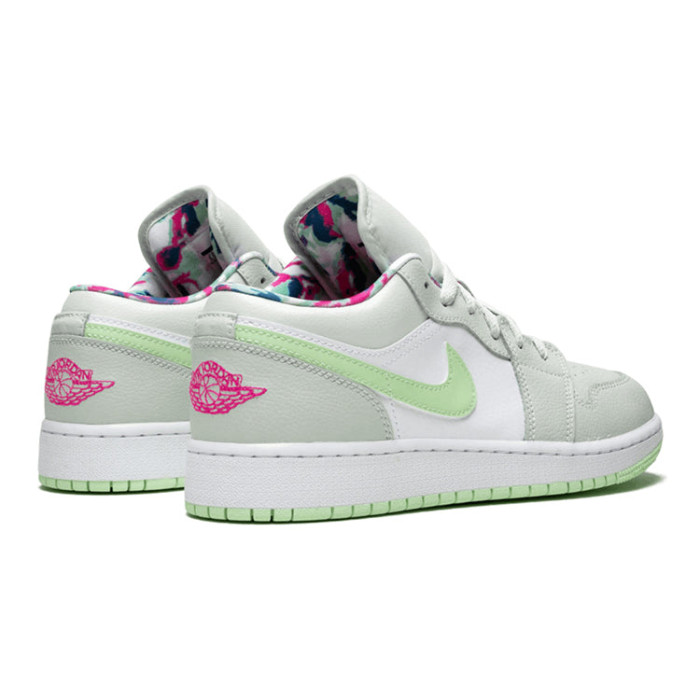Air Jordan 1 Low GS Barely Grey Spruce - подростковая сетка размеров Air Jordan 1 Low GS Barely Grey Spruce - подростковая сетка размеров