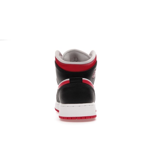 Кроссы Jordan 1 Mid Very Berry (GS) - подростковая сетка размеров
