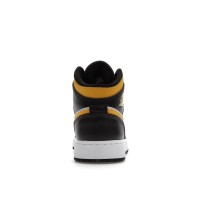Подростковые Jordan 1 Mid White Pollen Black (GS)