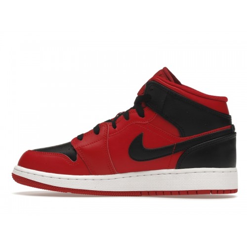 Кроссы Jordan 1 Mid Reverse Bred (2021) (GS) - подростковая сетка размеров
