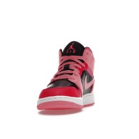 Подростковые Jordan 1 Mid Coral Chalk (GS)