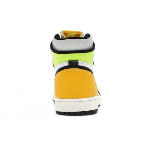 Кроссы Jordan 1 Retro High White Black Volt University Gold - мужская сетка размеров