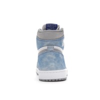 Jordan 1 Retro High OG Hyper Royal